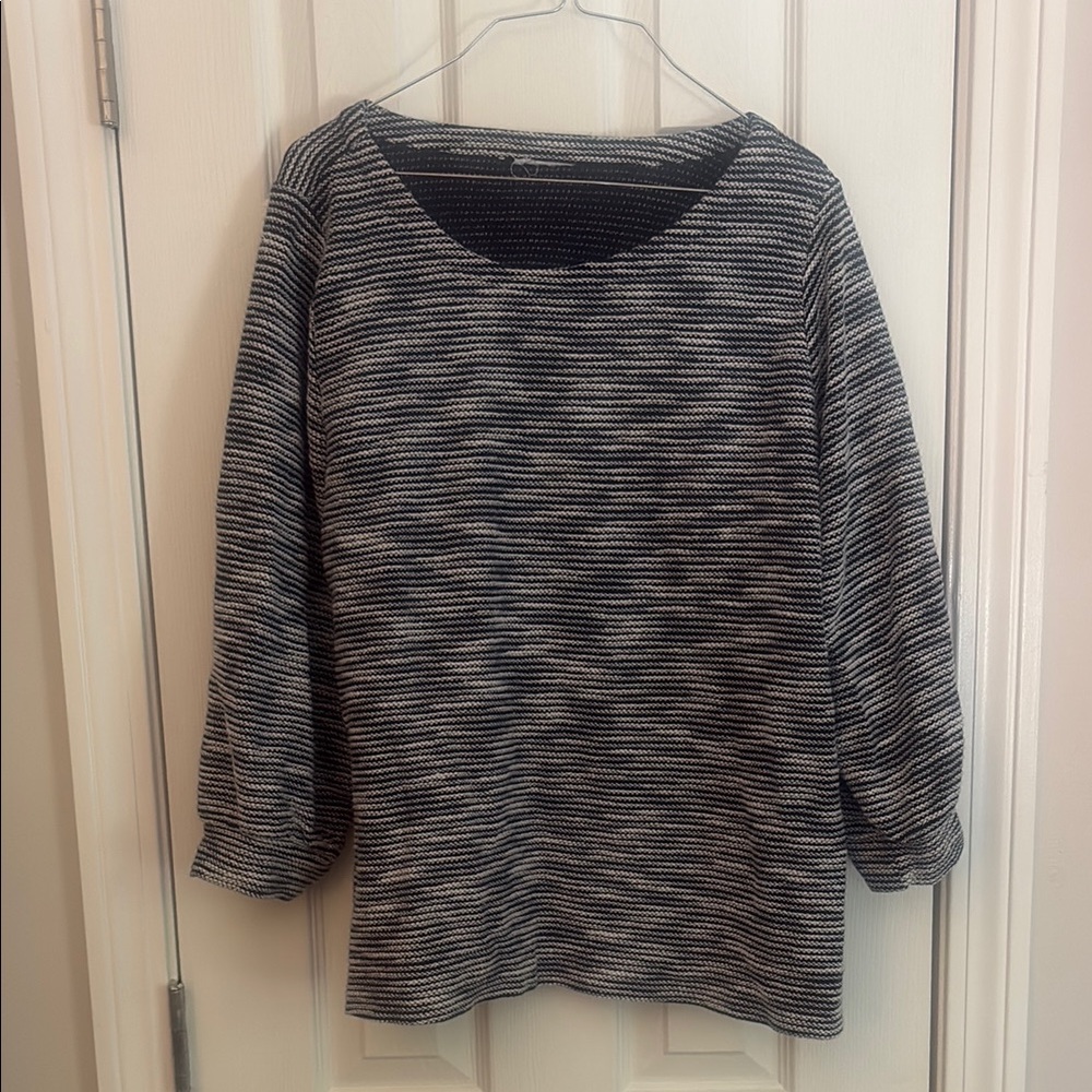 Striped Black and White top